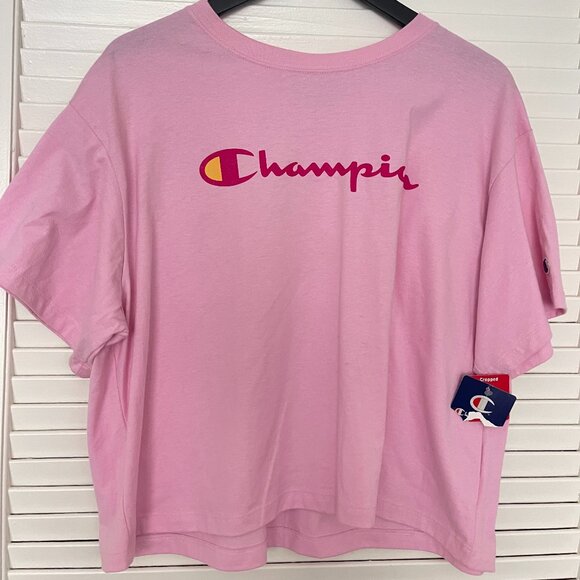 Champion Women's Beloved Orchid Cropped Logo Tee Size NWT - Picture 1 of 3